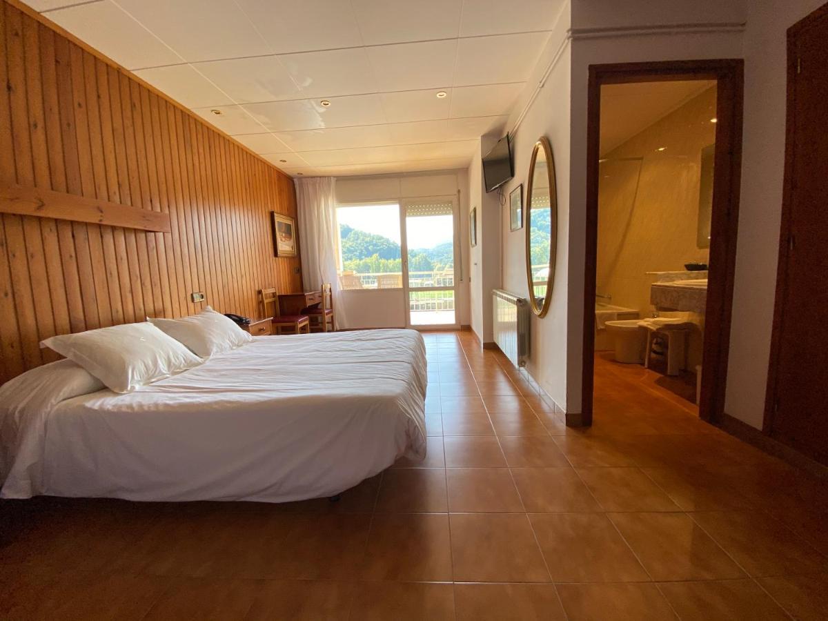 ריפול Hotel Solana Del Ter מראה חיצוני תמונה