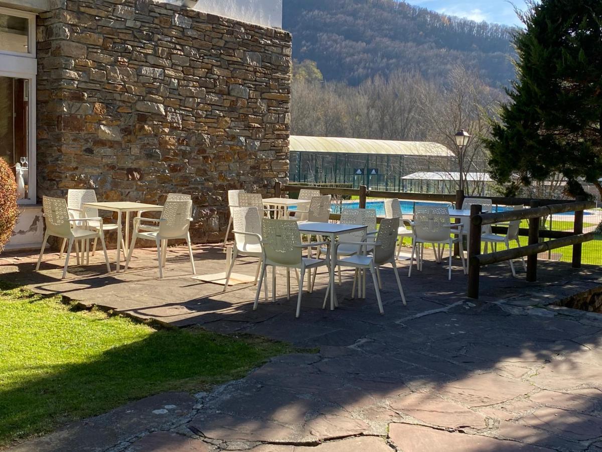 ריפול Hotel Solana Del Ter מראה חיצוני תמונה