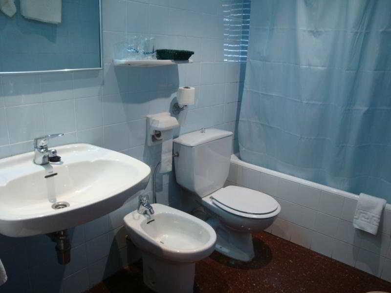 ריפול Hotel Solana Del Ter מראה חיצוני תמונה